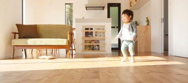木のやさしさに包み込まれる家