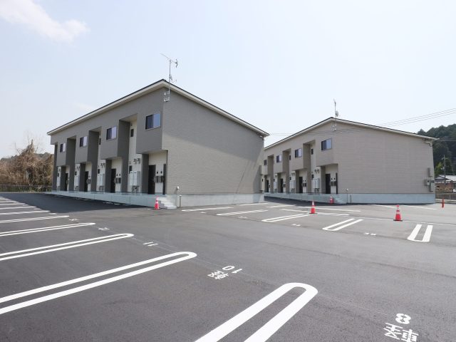 一人暮らしからファミリーまで好立地アパート